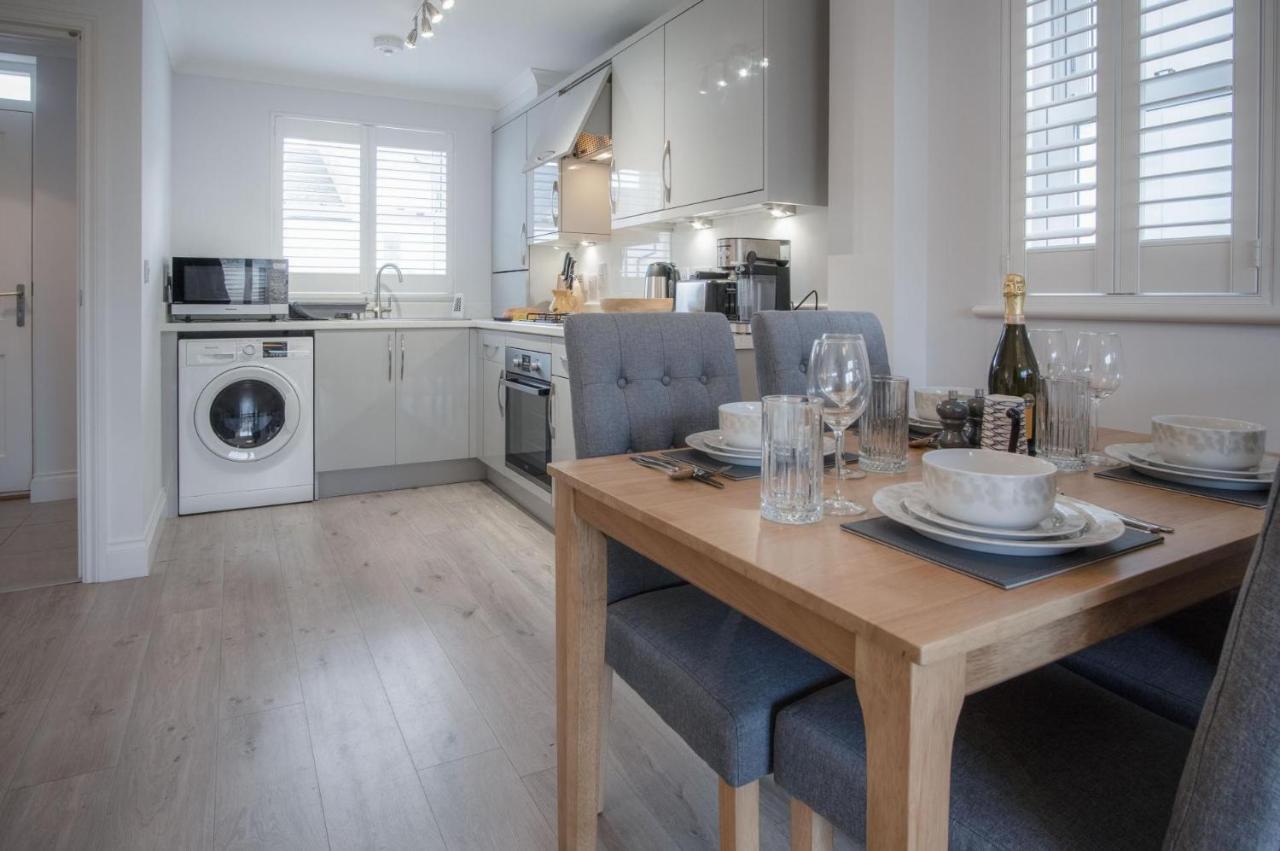Ty Melyn - 2 Bedroom Cottage - Tenby Eksteriør billede