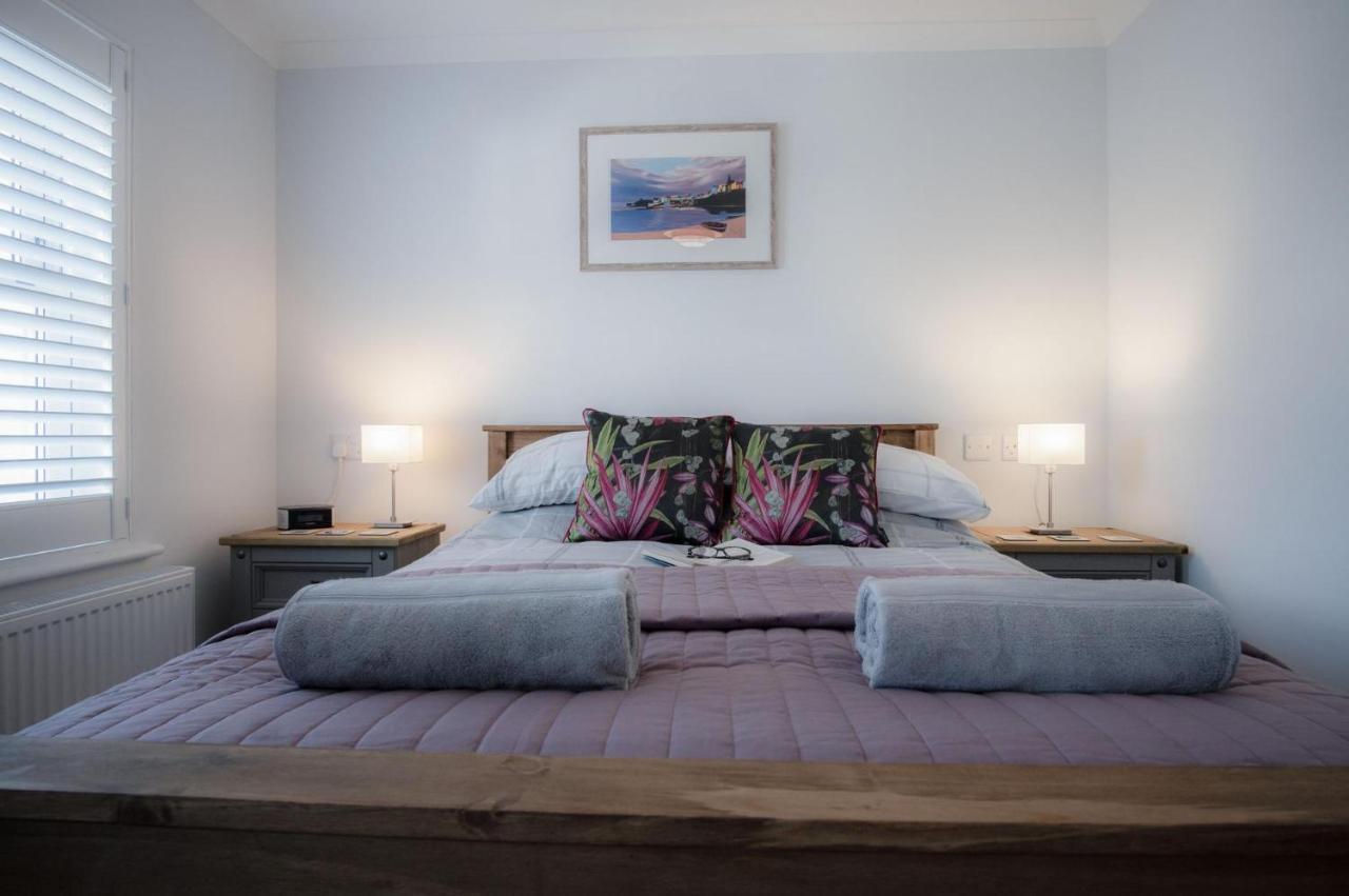 Ty Melyn - 2 Bedroom Cottage - Tenby Eksteriør billede